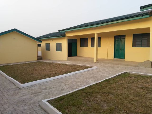 Institutional complex (main) — Photo 1