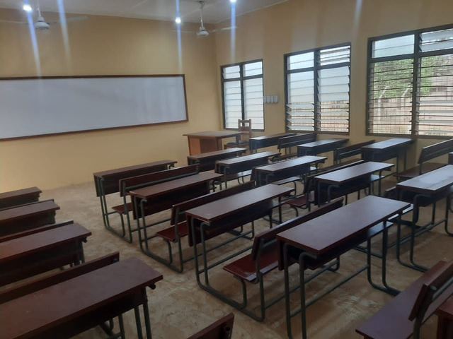 Institutional complex (main) — Photo 43