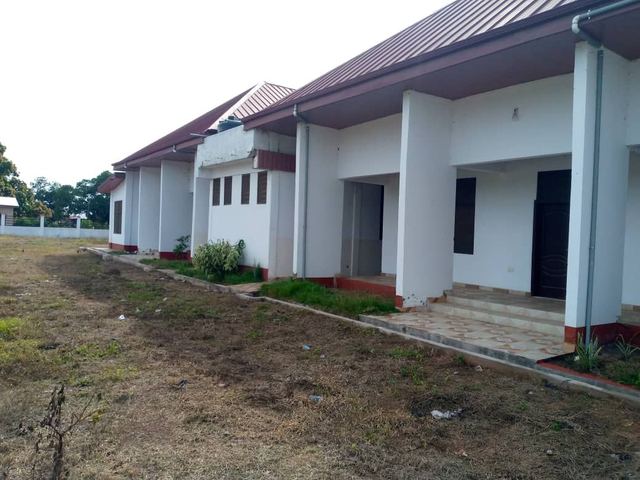 Office / admin building — Photo 3