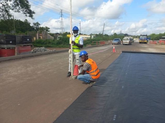 Nhyieso road project — Photo 8